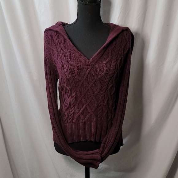 💥beautiful Gap sweater💥 - Picture 1 of 5